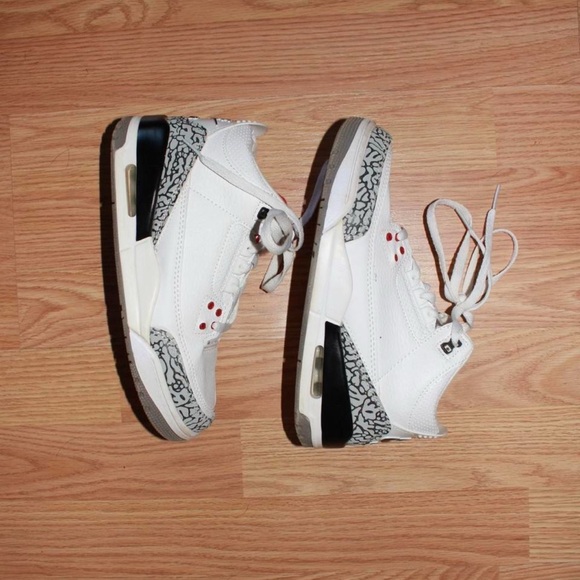 Nike Air Jordan 3’s - Picture 1 of 4